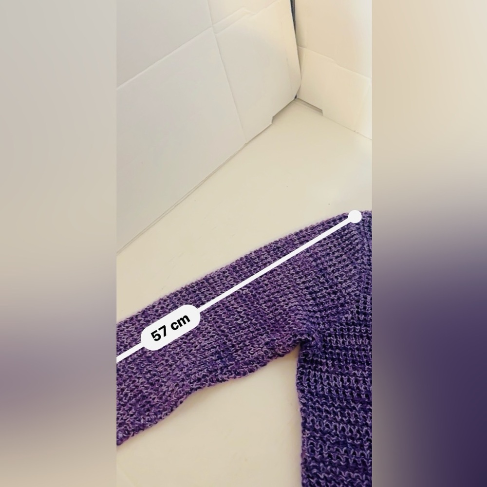 Denim&Co Purple Tunic Crew Neck Sweater size Large Petite with extended sides - Picture 7 of 8